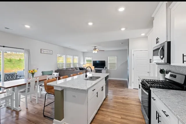 $314,900 | 1019 Appalachian Drive, Moore, SC 29369