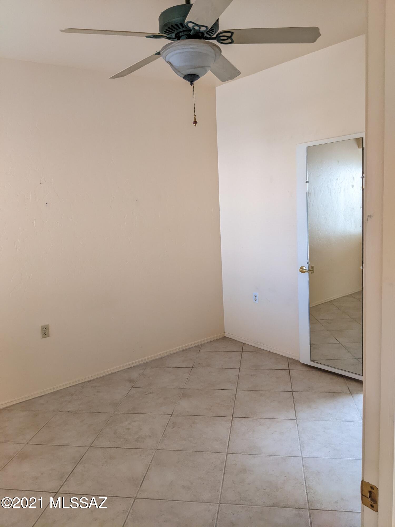 1720 North Rio Mayo Green Valley, AZ 85614 - Photo 10 of 26 Gallery Image 10
