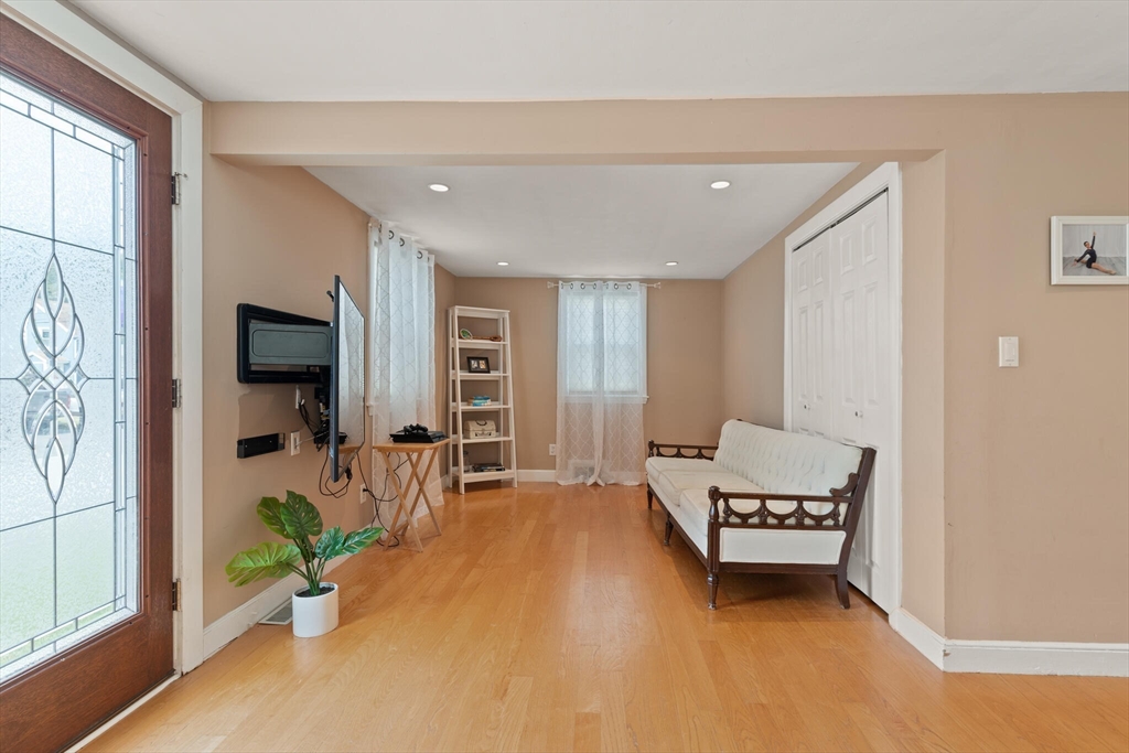 5 Granite Road Peabody, MA 01960 - Photo 5 of 40 Gallery Image 5