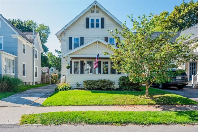 $2,200 | 116 West Spruce Street, East Rochester, NY 14445