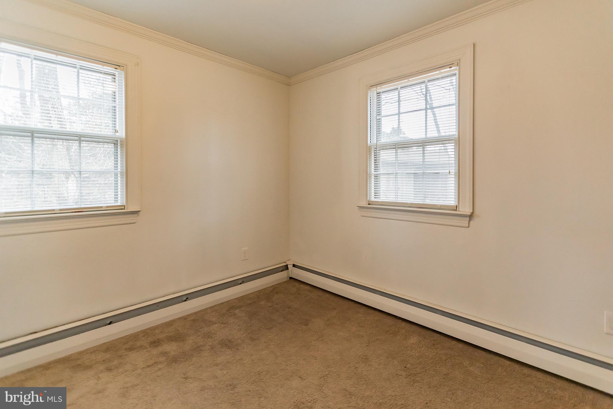 957 Davis Grove Road Horsham, PA 19044 - Photo 18 of 36 Gallery Image 18