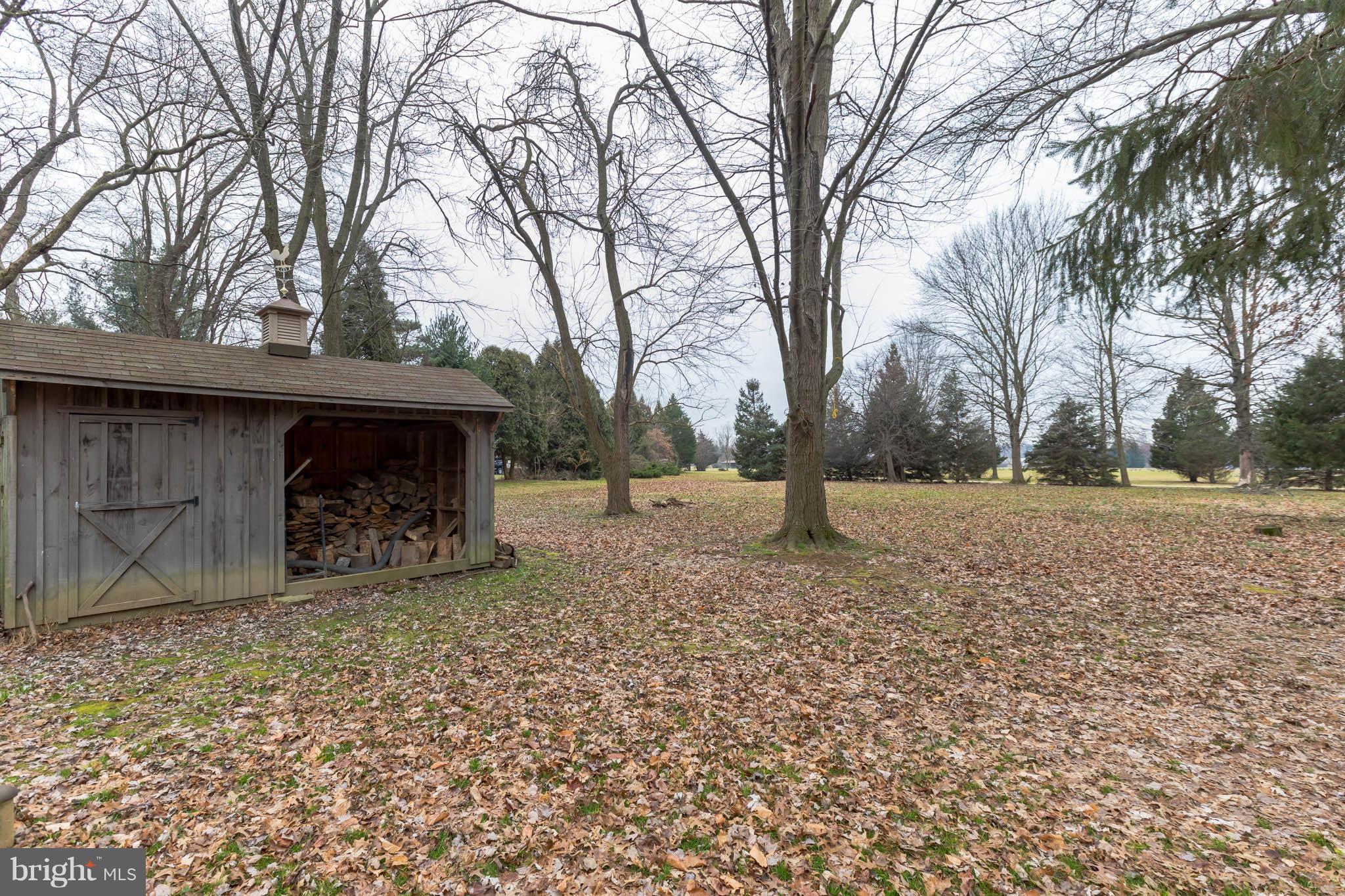957 Davis Grove Road Horsham, PA 19044 - Photo 27 of 36 Gallery Image 27