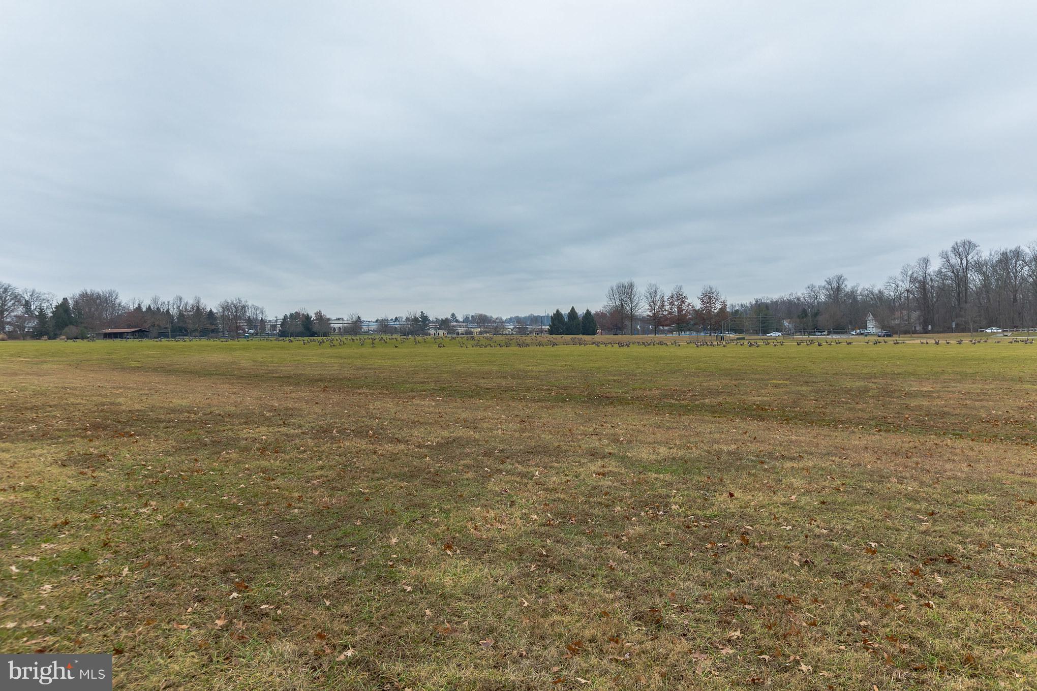 957 Davis Grove Road Horsham, PA 19044 - Photo 31 of 36 Gallery Image 31