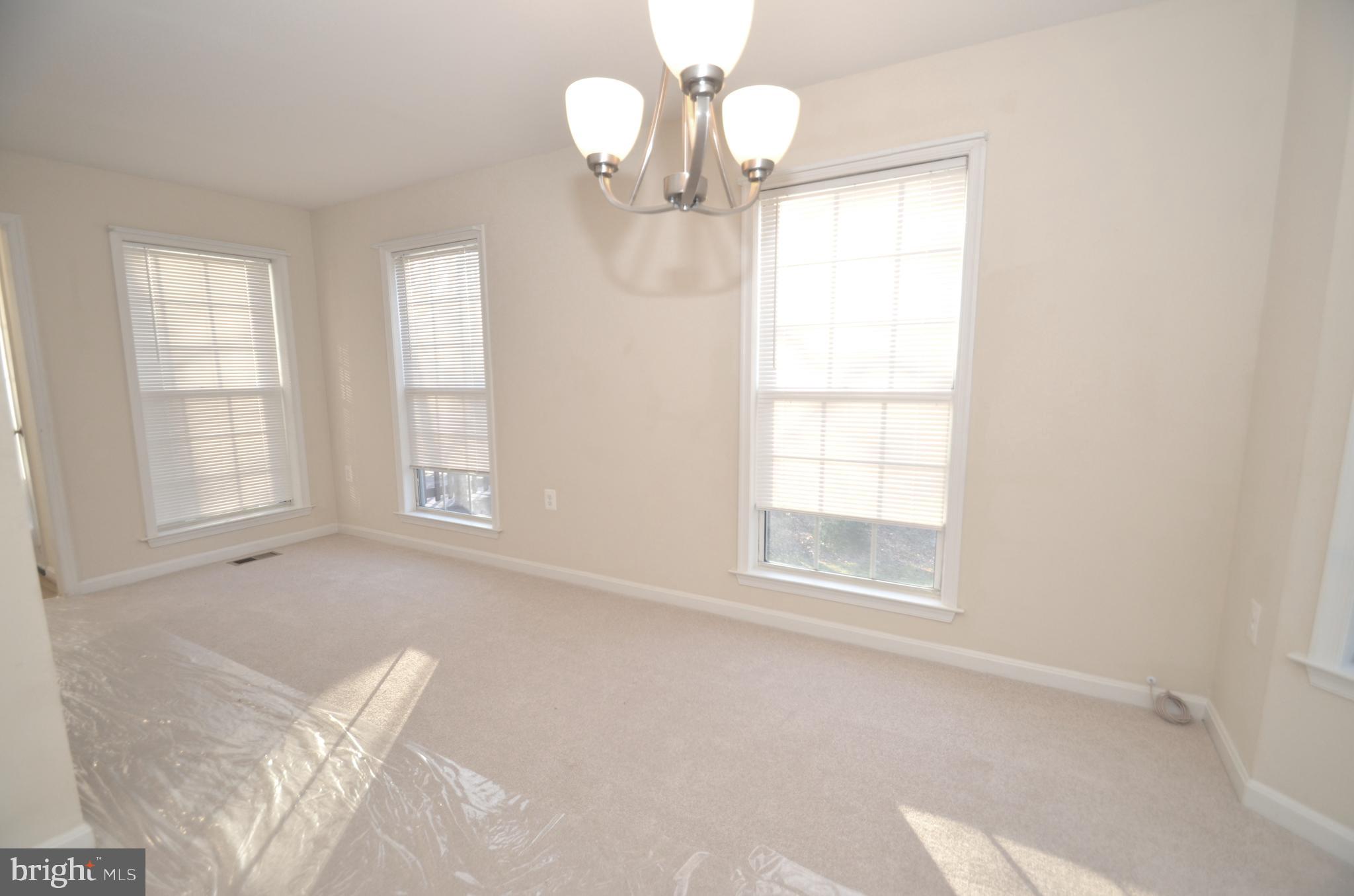 7915 Gambrill Court Springfield, VA 22153 - Photo 6 of 25 Dining Rm/ Family Rm