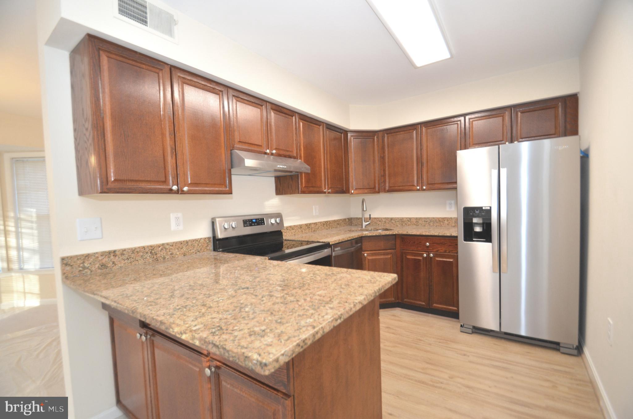 7915 Gambrill Court Springfield, VA 22153 - Photo 7 of 25 Kitchen