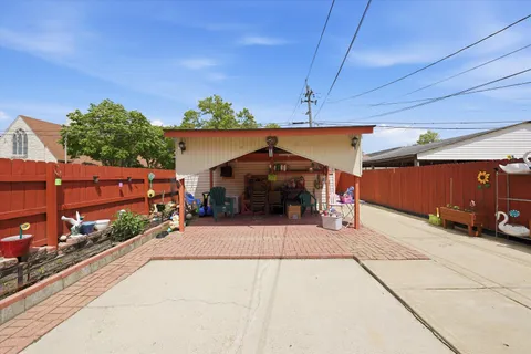 $360,000 | 5401 South Richmond Street, Chicago, IL 60632