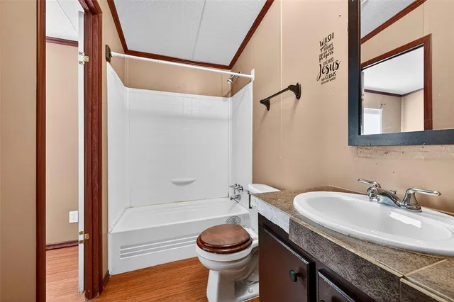 $237,900 | 315 Glenwood Street, Gainesville, TX 76240