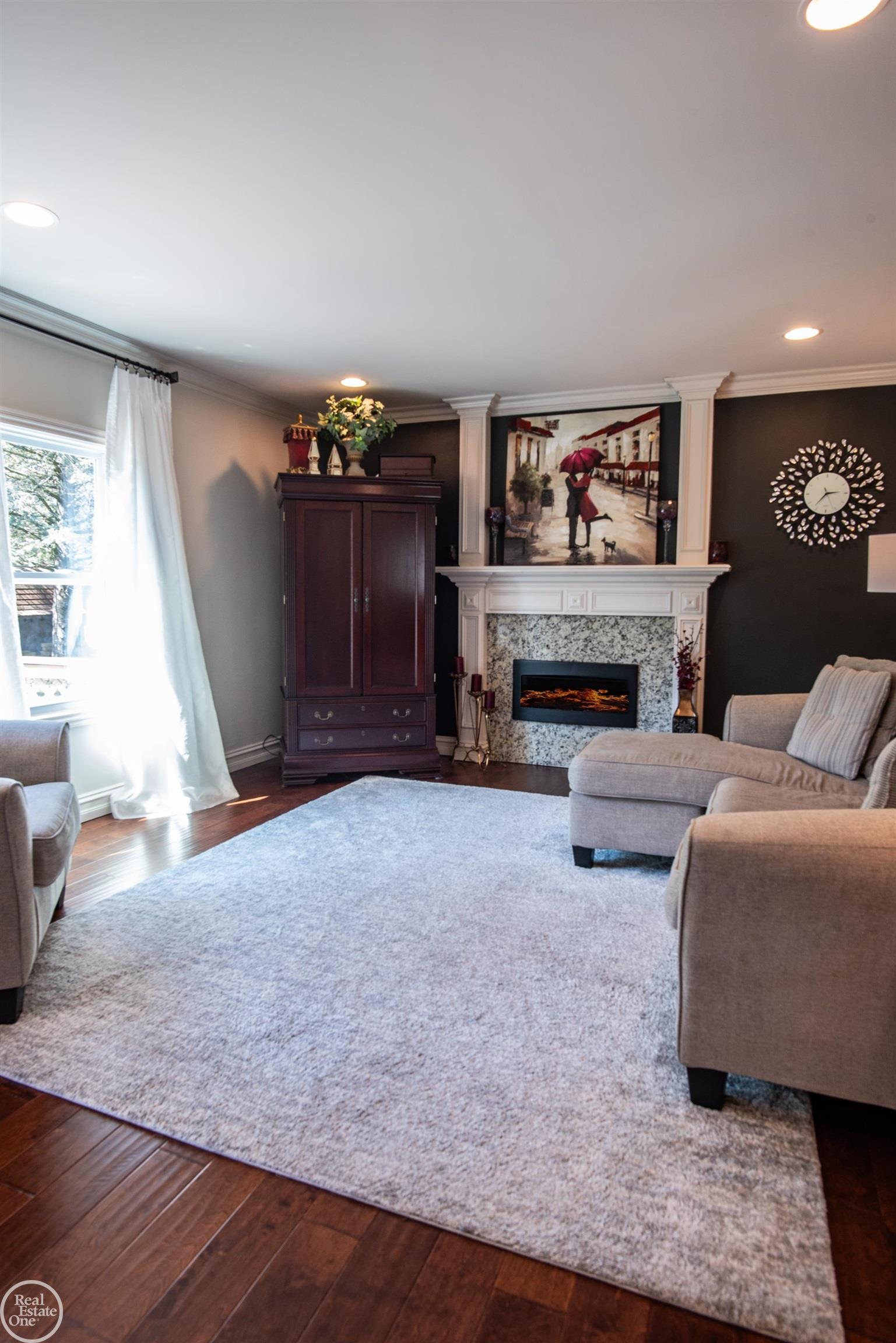 822 Hadley Road Rochester Hills, MI 48307 - Photo 10 of 27