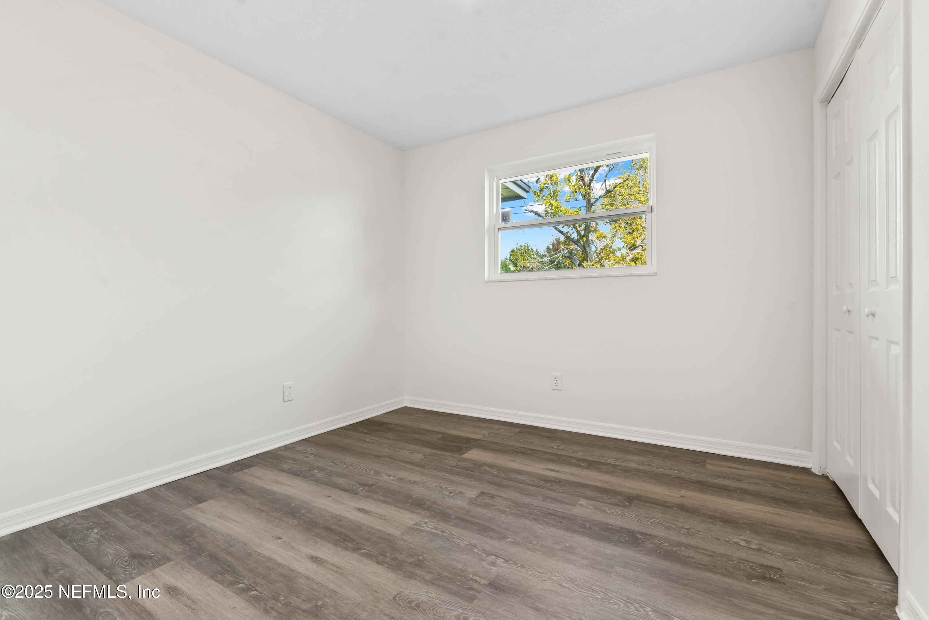 5676 Flagstaff Road Jacksonville, FL 32207 - Photo 23 of 28 5676 Flagstaff Rd-26