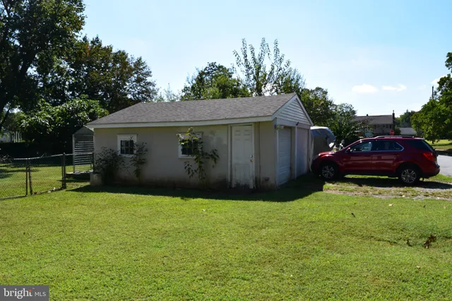 $169,900 | 4 Hazel Avenue, Pennsville, NJ 08070