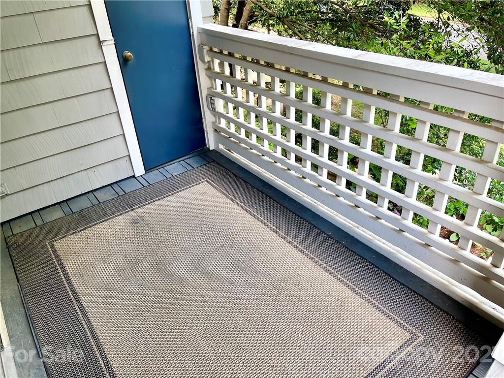 308 Queens Road, Unit 23 Charlotte, NC 28204 - Photo 16 of 22 a view of balcony