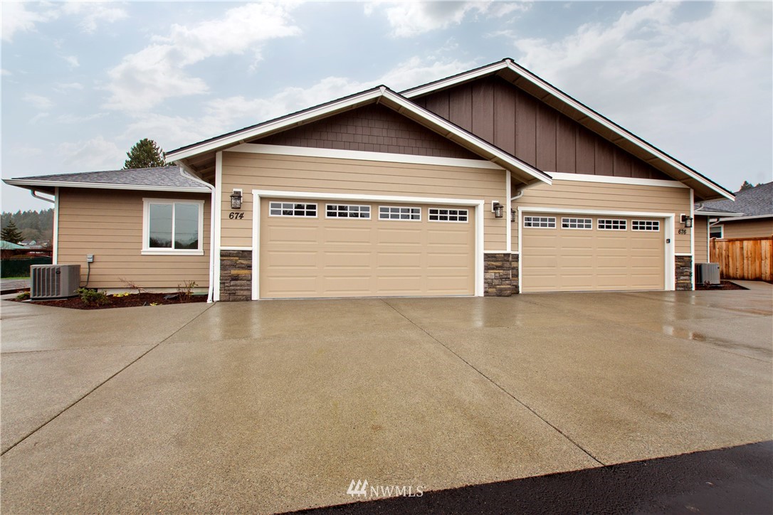 674 Southwest 20th Street Chehalis, WA 98532 - Photo 1 of 29 a view of garage with small space