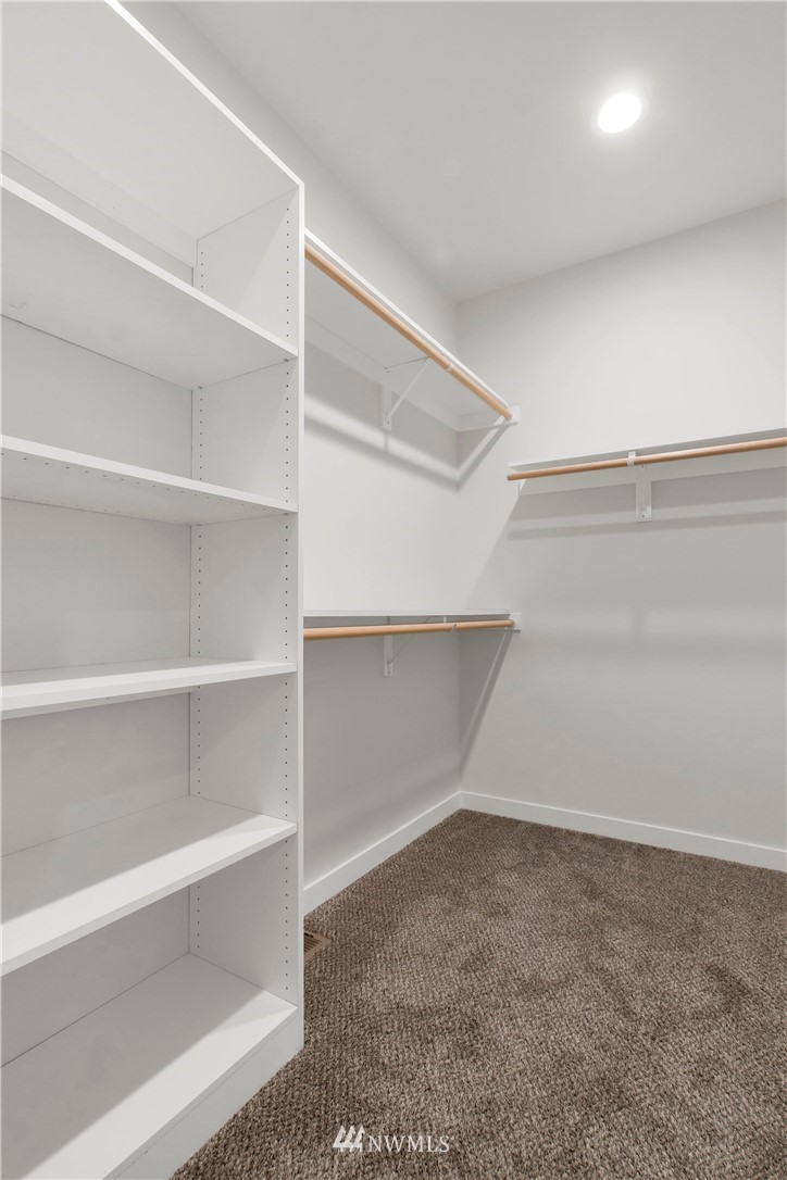 674 Southwest 20th Street Chehalis, WA 98532 - Photo 22 of 29 a view of an empty walk in closet
