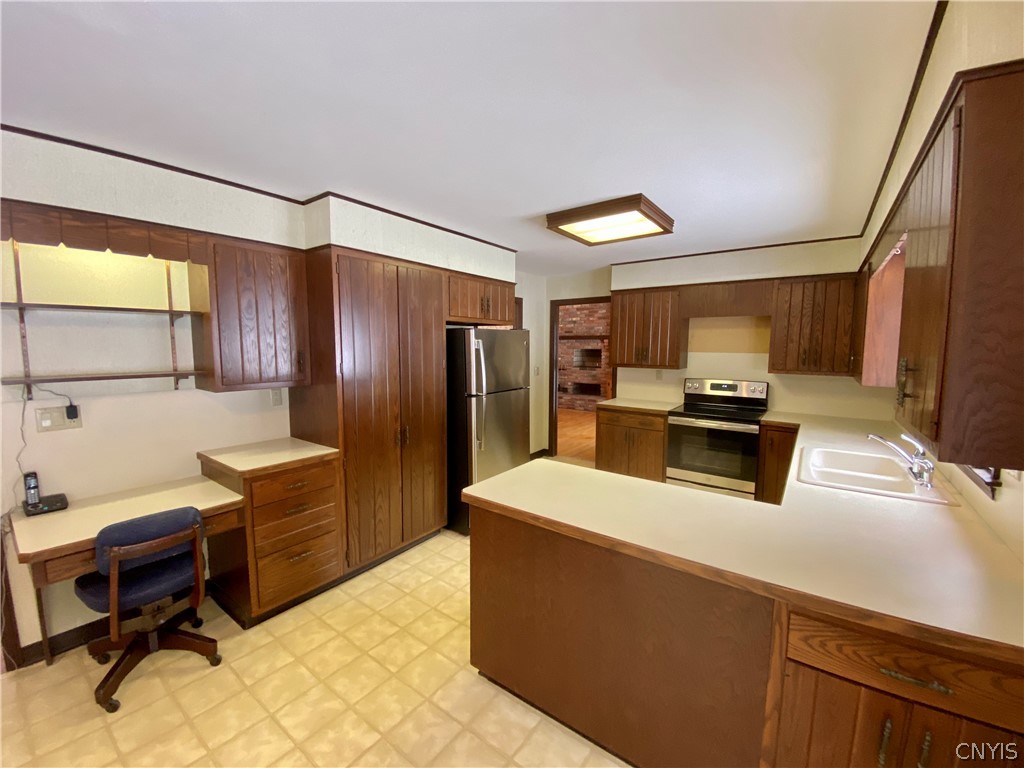 7492 Armstrong Road Manlius, NY 13104 - Photo 18 of 50