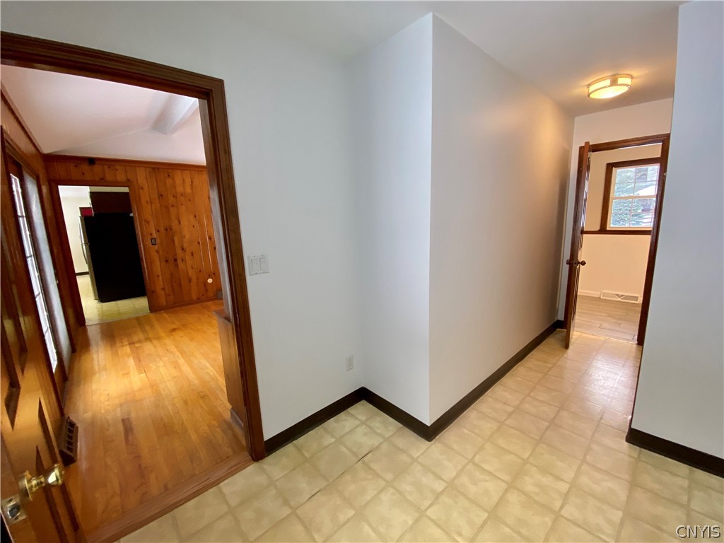 7492 Armstrong Road Manlius, NY 13104 - Photo 25 of 50