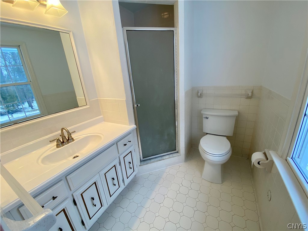 7492 Armstrong Road Manlius, NY 13104 - Photo 38 of 50