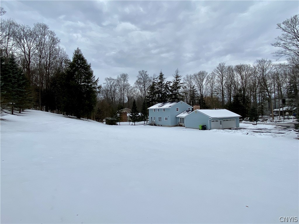 7492 Armstrong Road Manlius, NY 13104 - Photo 4 of 50