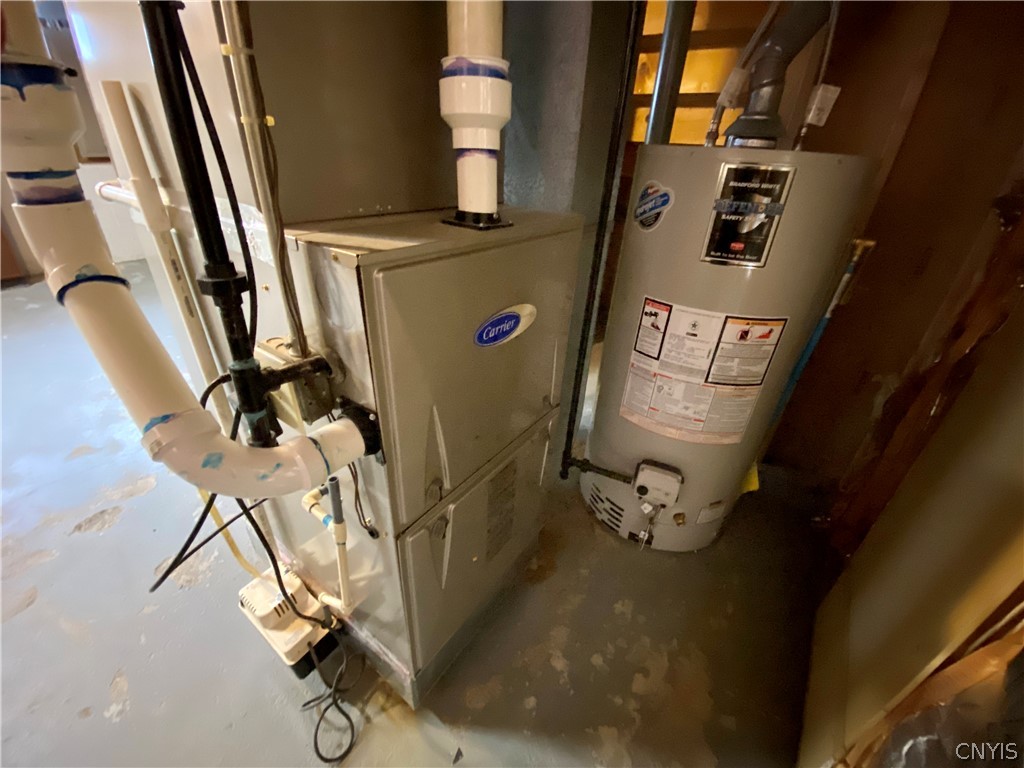 7492 Armstrong Road Manlius, NY 13104 - Photo 47 of 50