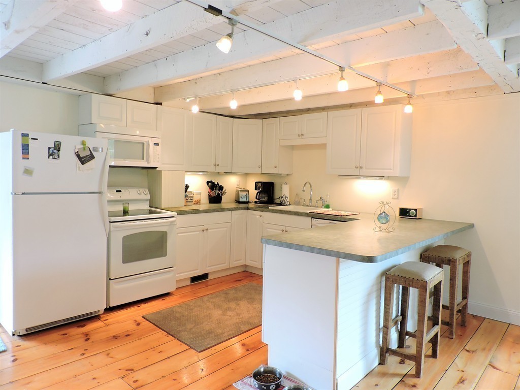 2 Taylor Road Stow, MA 01775 - Photo 27 of 30 Gallery Image 27