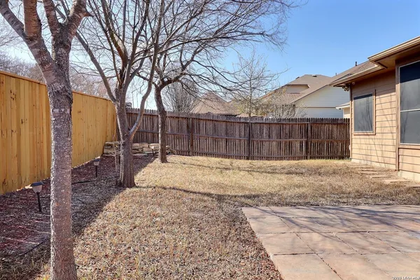 $1,700 | 211 Finch Knoll, San Antonio, TX 78253