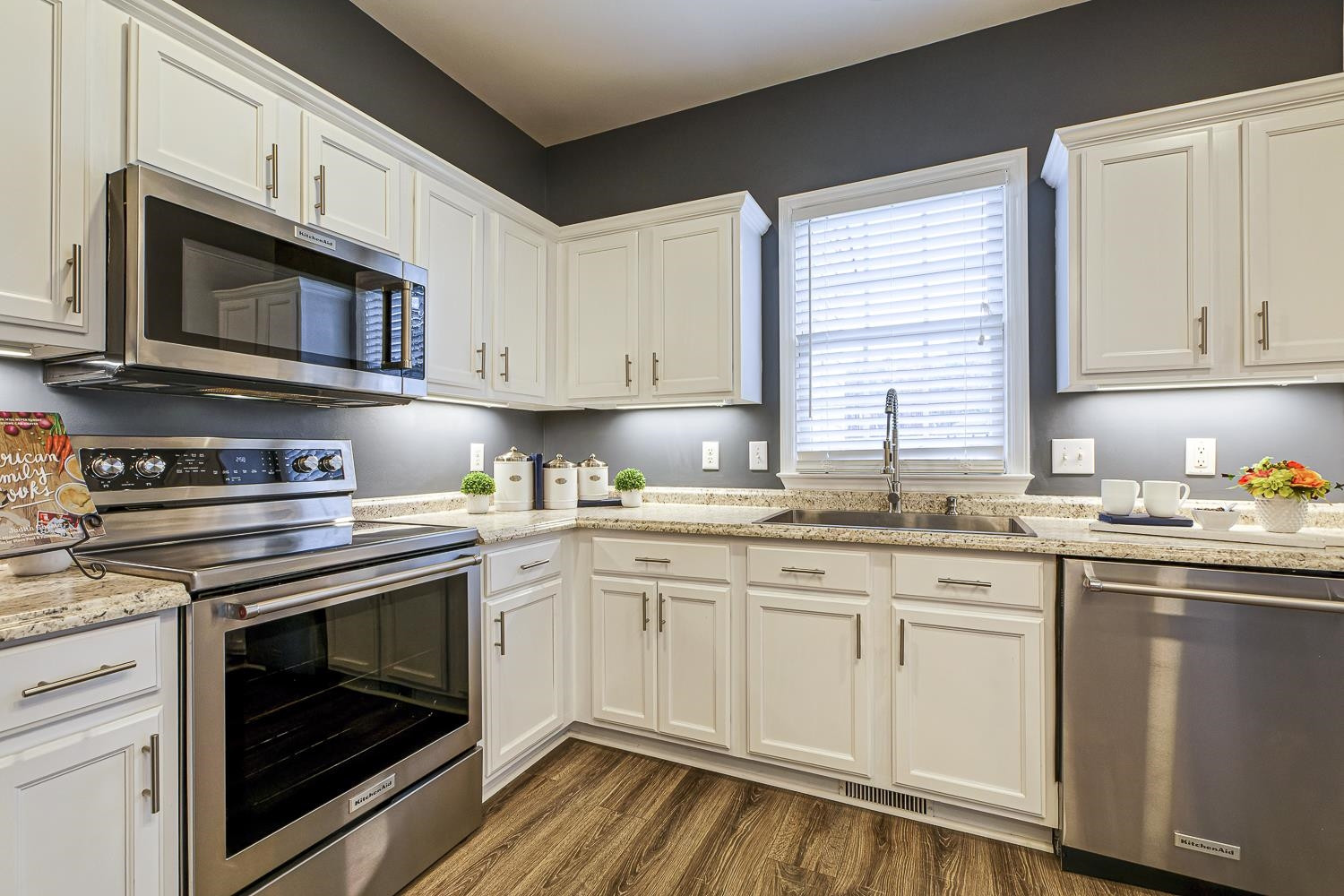 5400 Picket Fence Lane Raleigh, NC 27606 - Photo 2 of 14 Photo 2