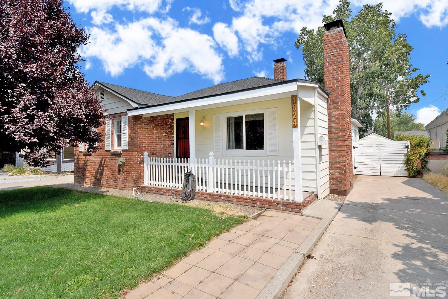 1624 Hoyt Street Reno, NV 89509 - Photo 1 of 36 Photo 1