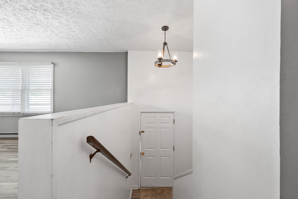 924 Ivanhoe Road Max Meadows, VA 24360 - Photo 7 of 56 Gallery Image 7
