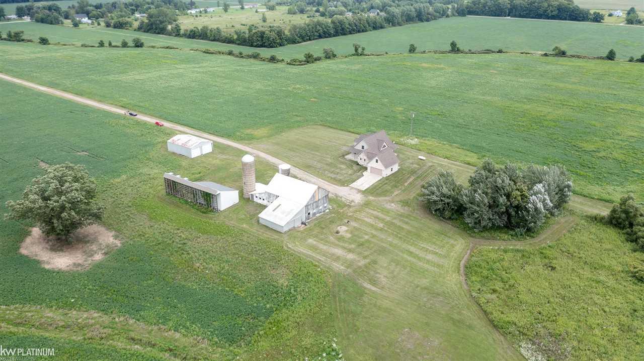 8689 Imlay City Road Avoca, MI 48006 - Photo 28 of 65