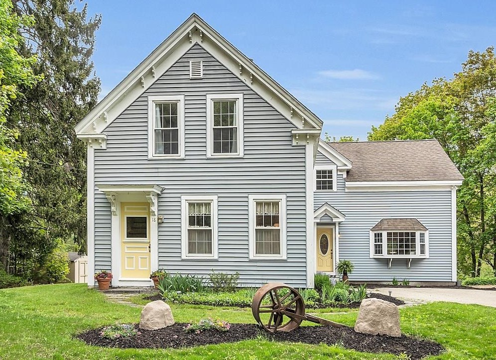 18 Sullivan Road Hudson, NH 03051 - Photo 28 of 34