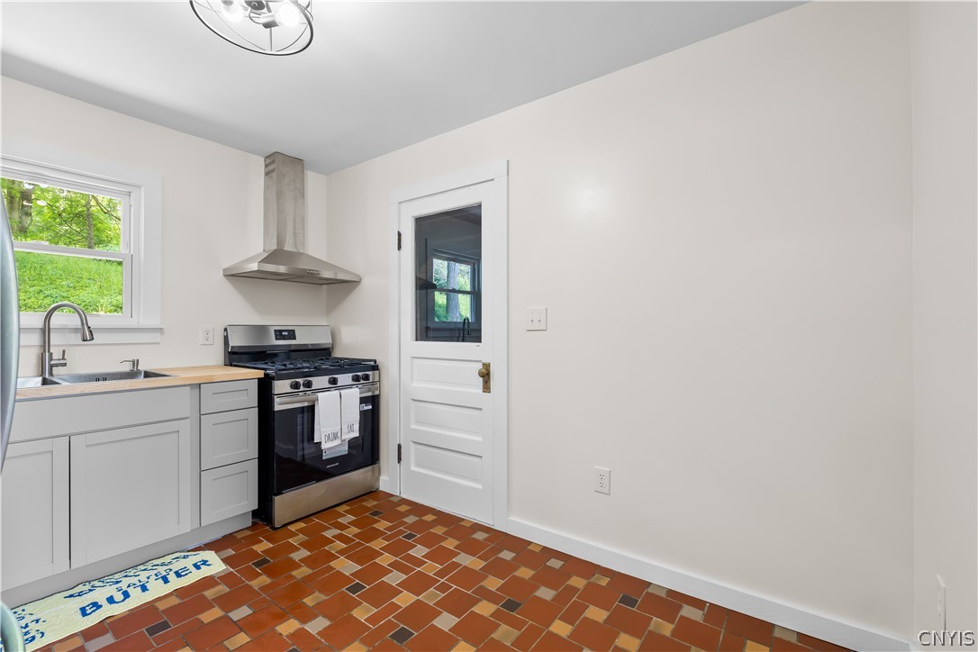 5083 South Onondaga Road Onondaga, NY 13120 - Photo 13 of 34