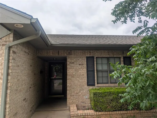 $199,500 | 3026 Moffett Avenue, Wichita Falls, TX 76308