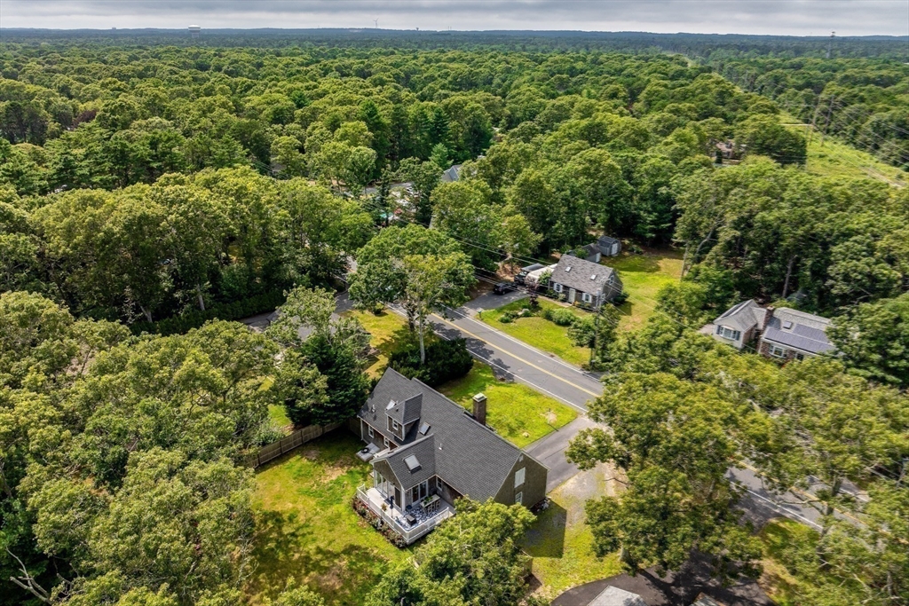 835 Old Barnstable Road Falmouth, MA 02536 - Photo 25 of 42 Gallery Image 25