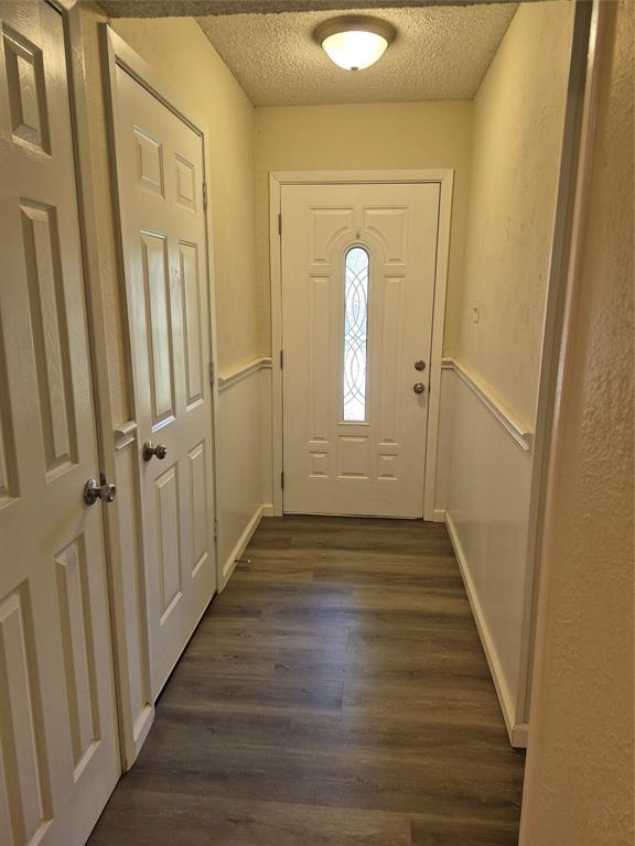 825 Springhill Drive Burleson, TX 76028 - Photo 7 of 22