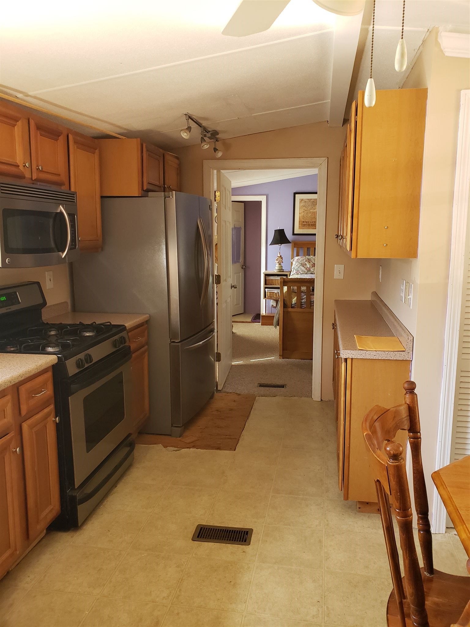 103 Martin Road Deering, NH 03244 - Photo 11 of 16