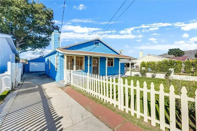 $699,000 | 10335 Scoville Avenue, Sunland, CA 91040