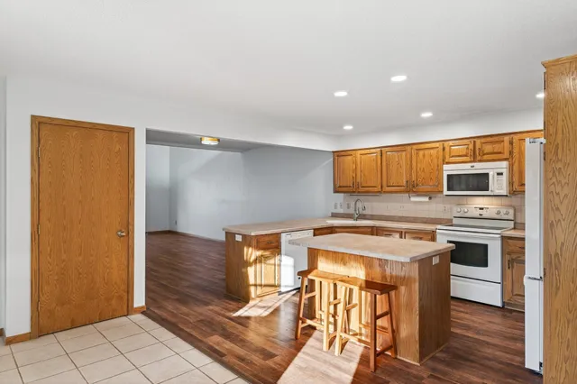 $324,900 | 14245 Fairway Lane, Becker, MN 55308