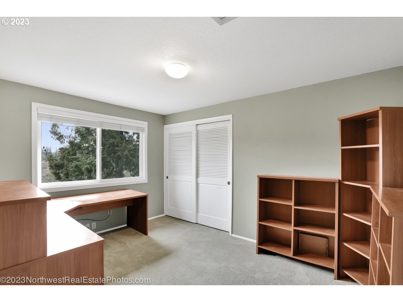 2975 Southwest Raleighview Drive Portland, OR 97225 - Photo 23 of 30 Bedroom