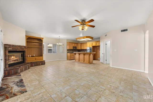 $600,000 | Undisclosed Address, Bakersfield, CA 93314