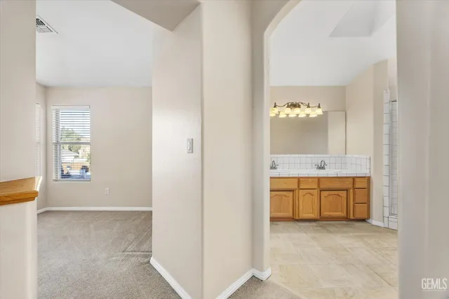 $600,000 | Undisclosed Address, Bakersfield, CA 93314