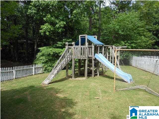 210 Primrose Path Sylacauga, AL 35150 - Photo 7 of 28