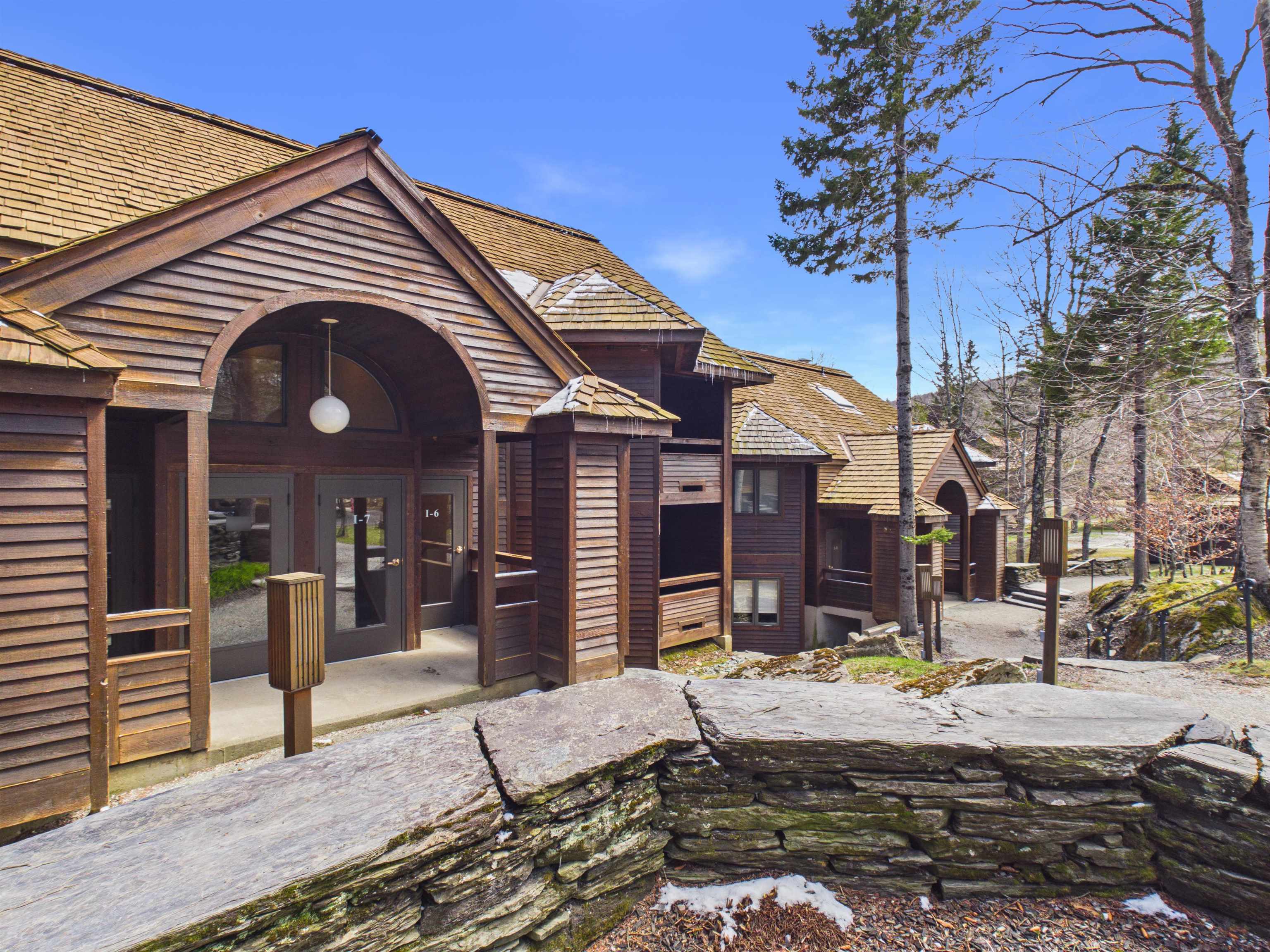 182 High Ridge Road, Unit I02 Killington, VT 05751 - Photo 27 of 47