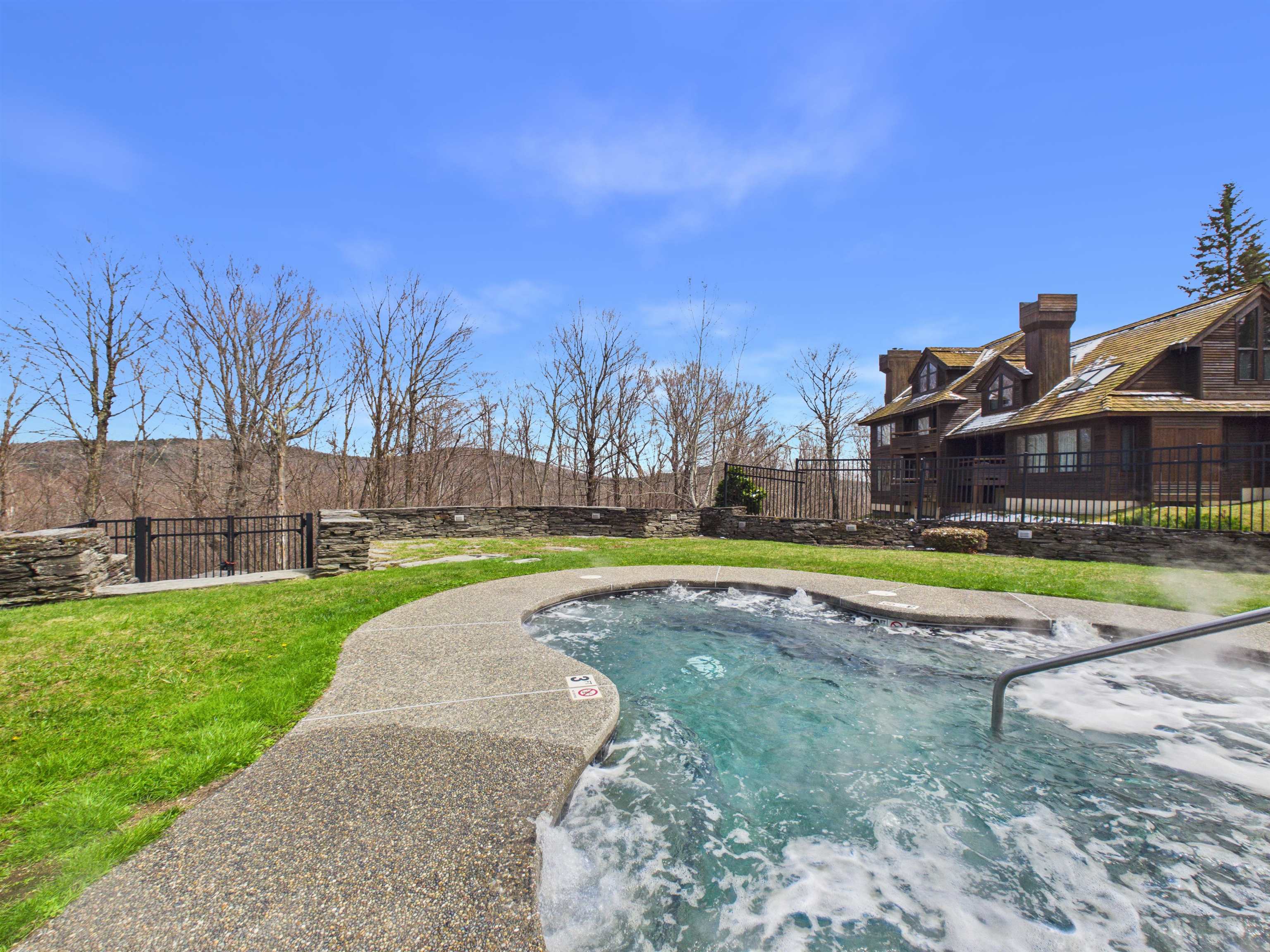 182 High Ridge Road, Unit I02 Killington, VT 05751 - Photo 36 of 47