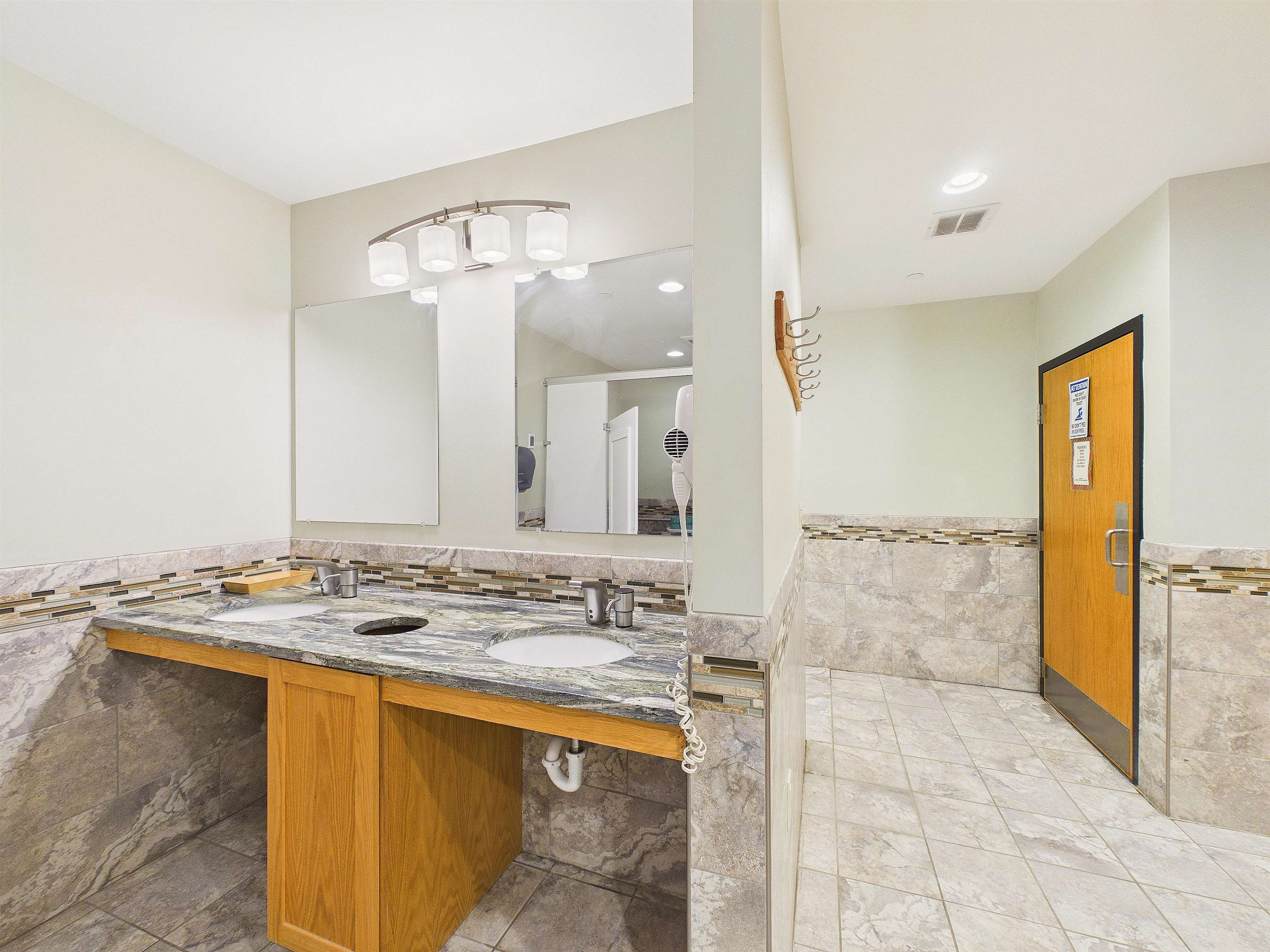 182 High Ridge Road, Unit I02 Killington, VT 05751 - Photo 41 of 47