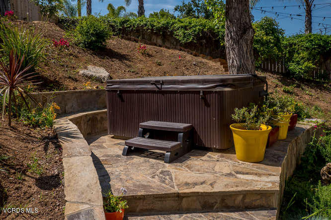 600 Rancho Road Thousand Oaks, CA 91362 - Photo 41 of 48 600 Rancho Rd Thousand Oaks CA-small-045