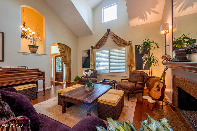 600 Rancho Road Thousand Oaks, CA 91362 - Photo 7 of 48 600 Rancho Rd Thousand Oaks CA-small-008