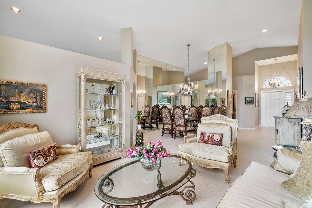 23302 Torre Circle Boca Raton, FL 33433 - Photo 11 of 39 Formal LR/DR
