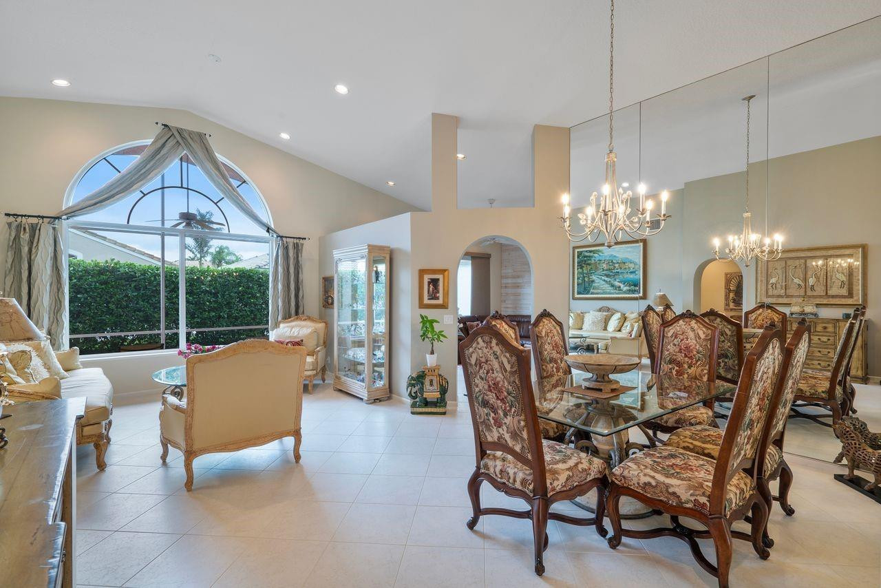 23302 Torre Circle Boca Raton, FL 33433 - Photo 13 of 39 Formal LR/DR