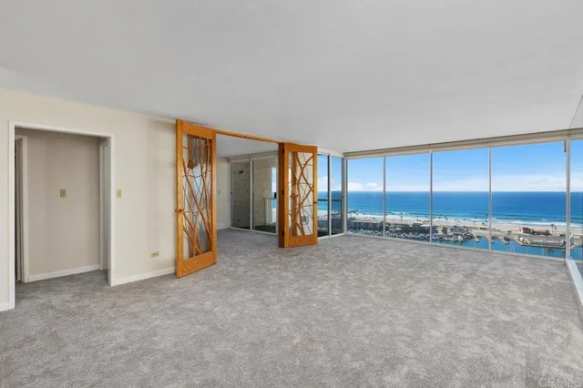 $1,399,000 | 1200 Harbor Drive, Unit 16B, Oceanside, CA 92054