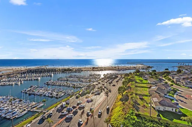 $1,399,000 | 1200 Harbor Drive, Unit 16B, Oceanside, CA 92054