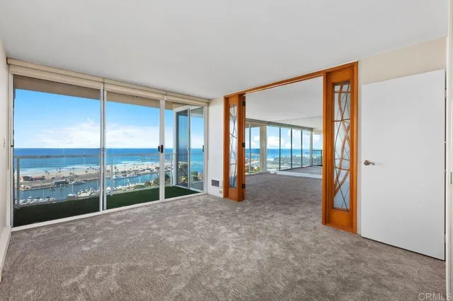$1,399,000 | 1200 Harbor Drive, Unit 16B, Oceanside, CA 92054